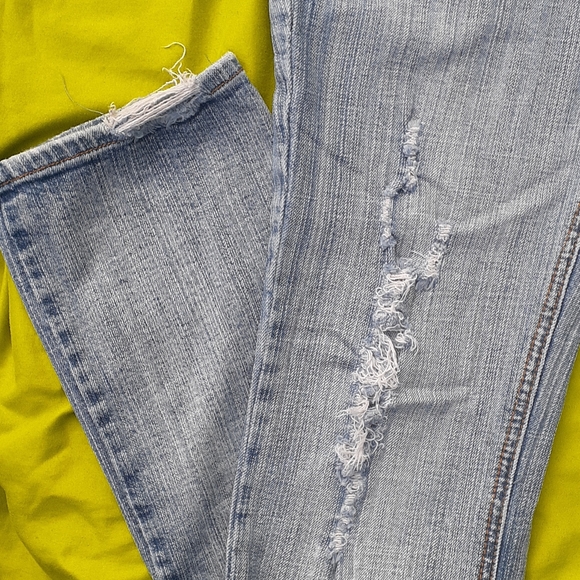 Womens Distressed jeans - Picture 5 of 8